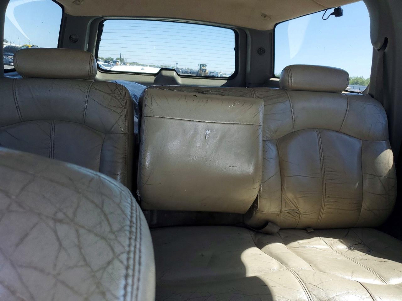 Chevrolet Suburban K1500
