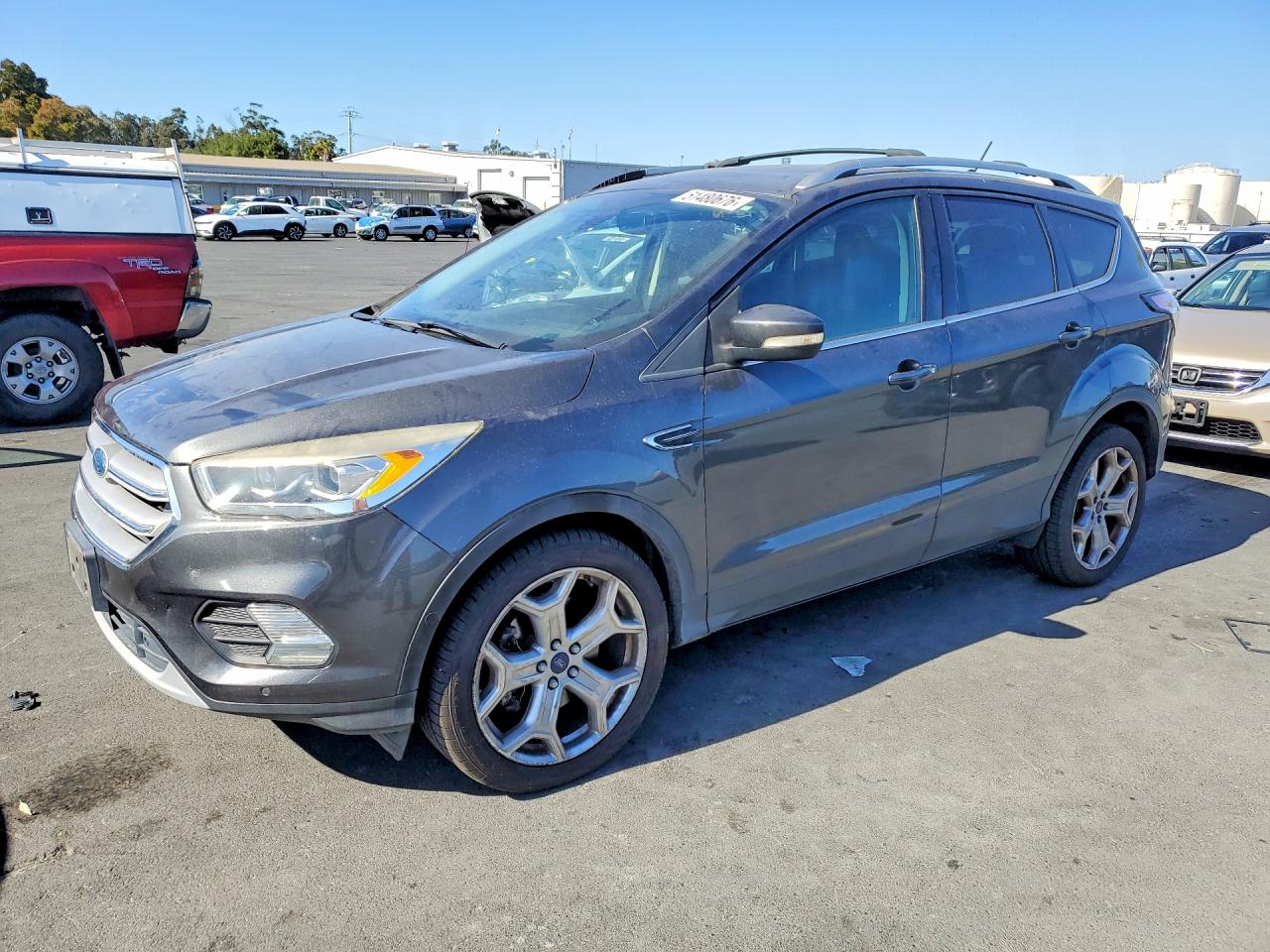 Salvage Ford Escape Image