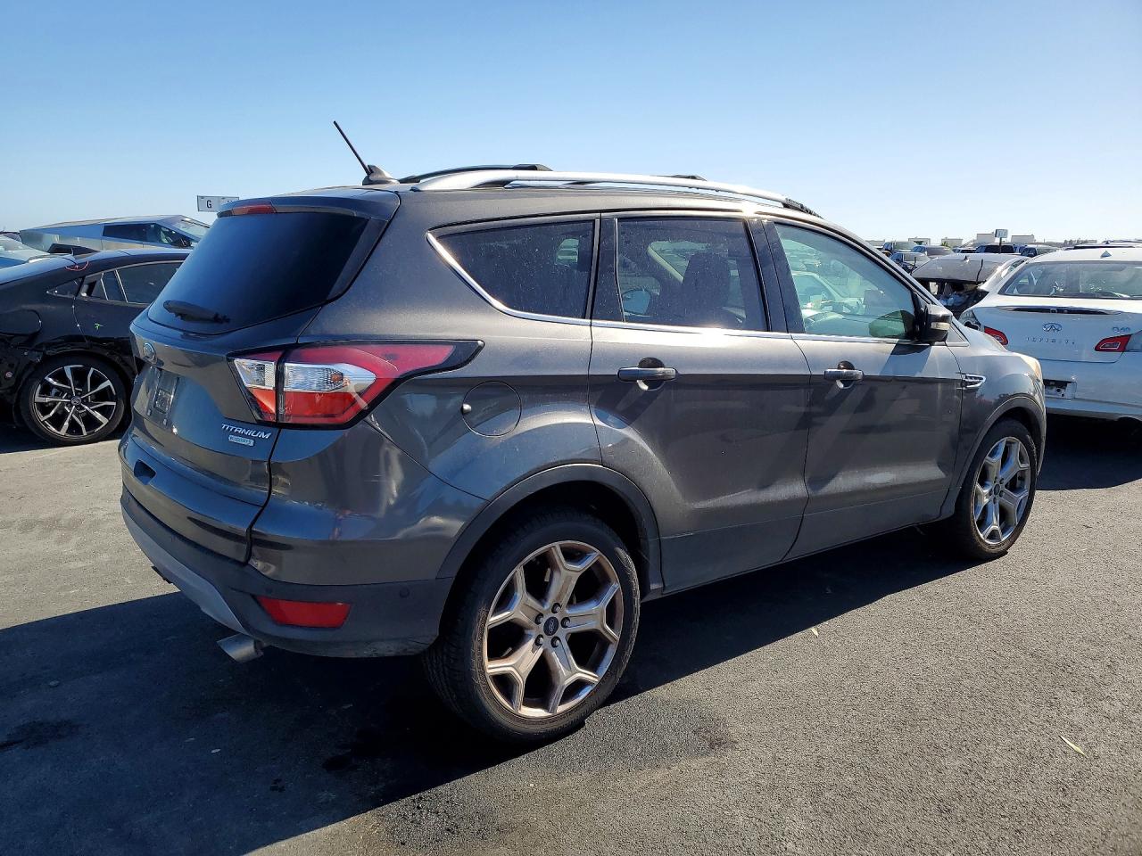 Ford Escape Titanium