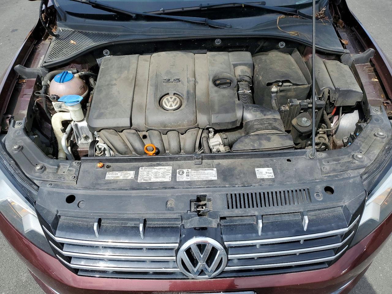 Volkswagen Passat Sel
