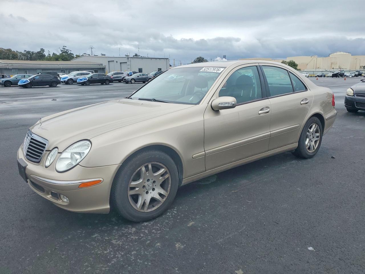 Salvage Mercedes-Benz E-Class Image