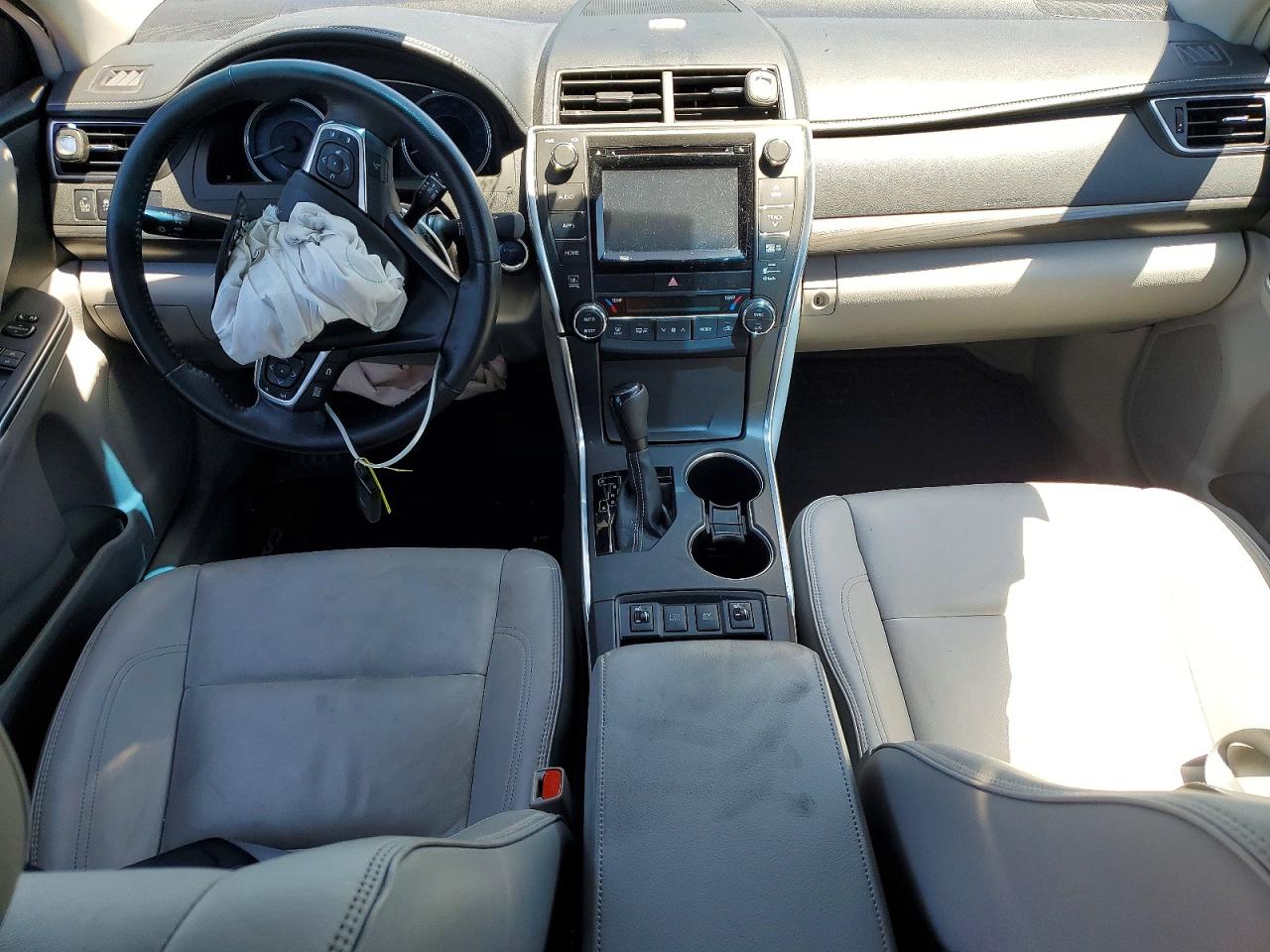 Toyota Camry Xle