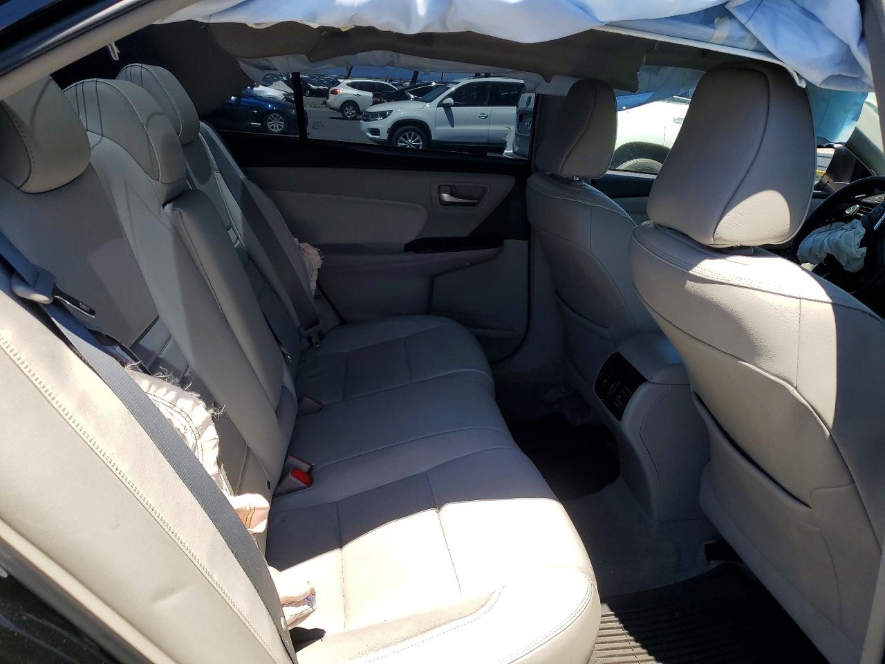 Toyota Camry Xle