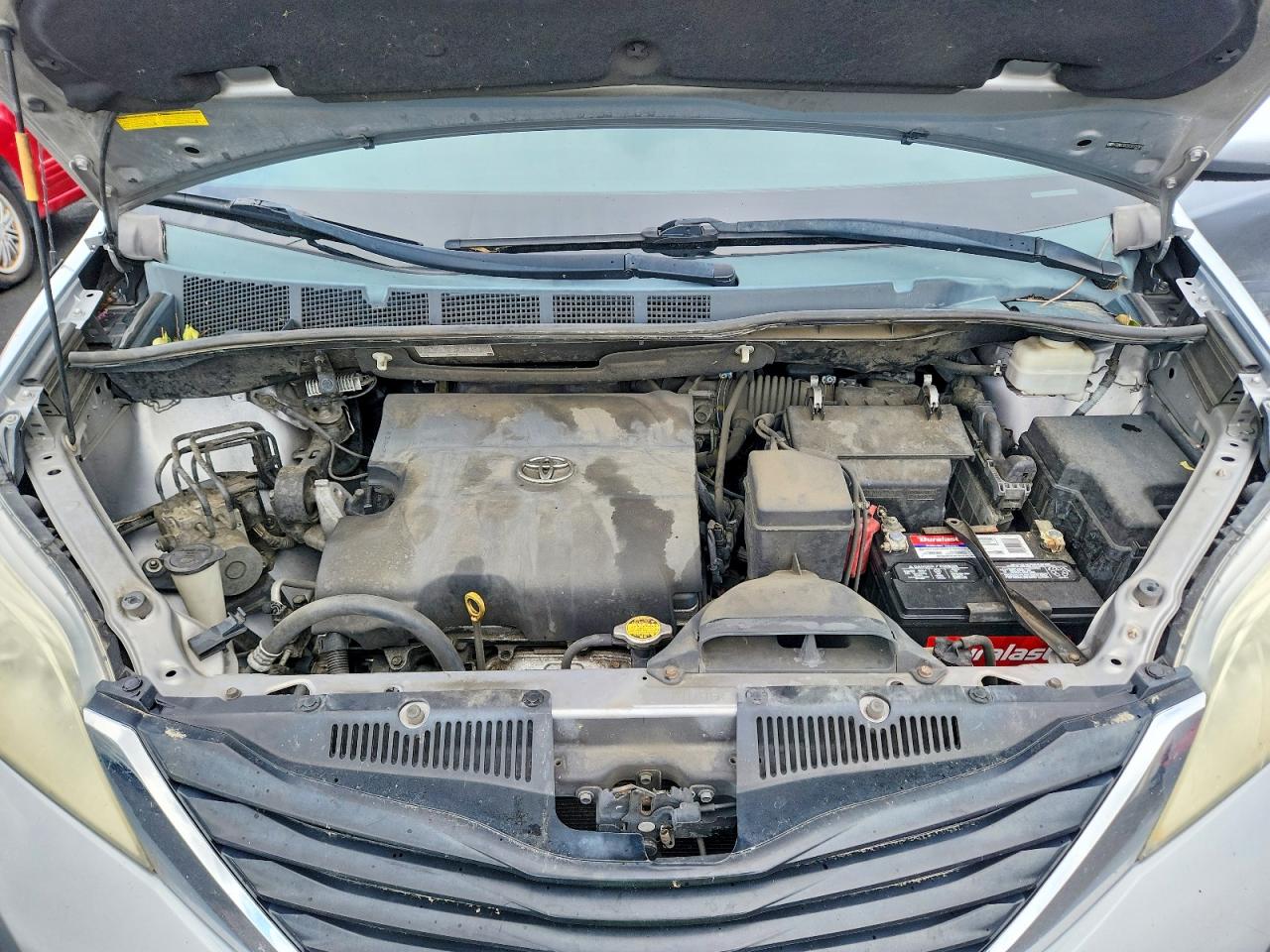 Toyota Sienna Le