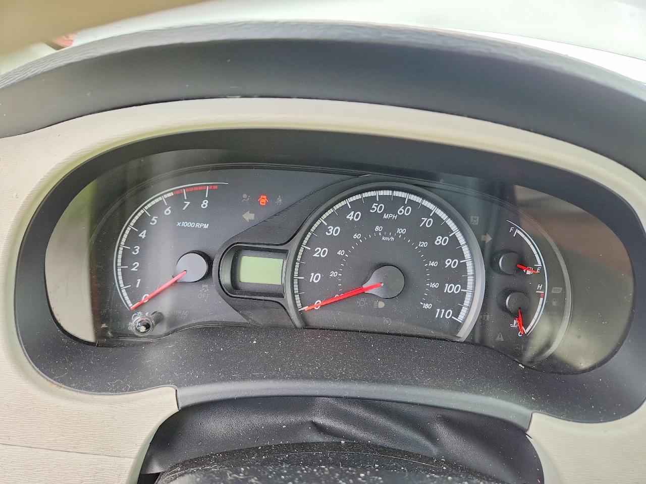 Toyota Sienna Le