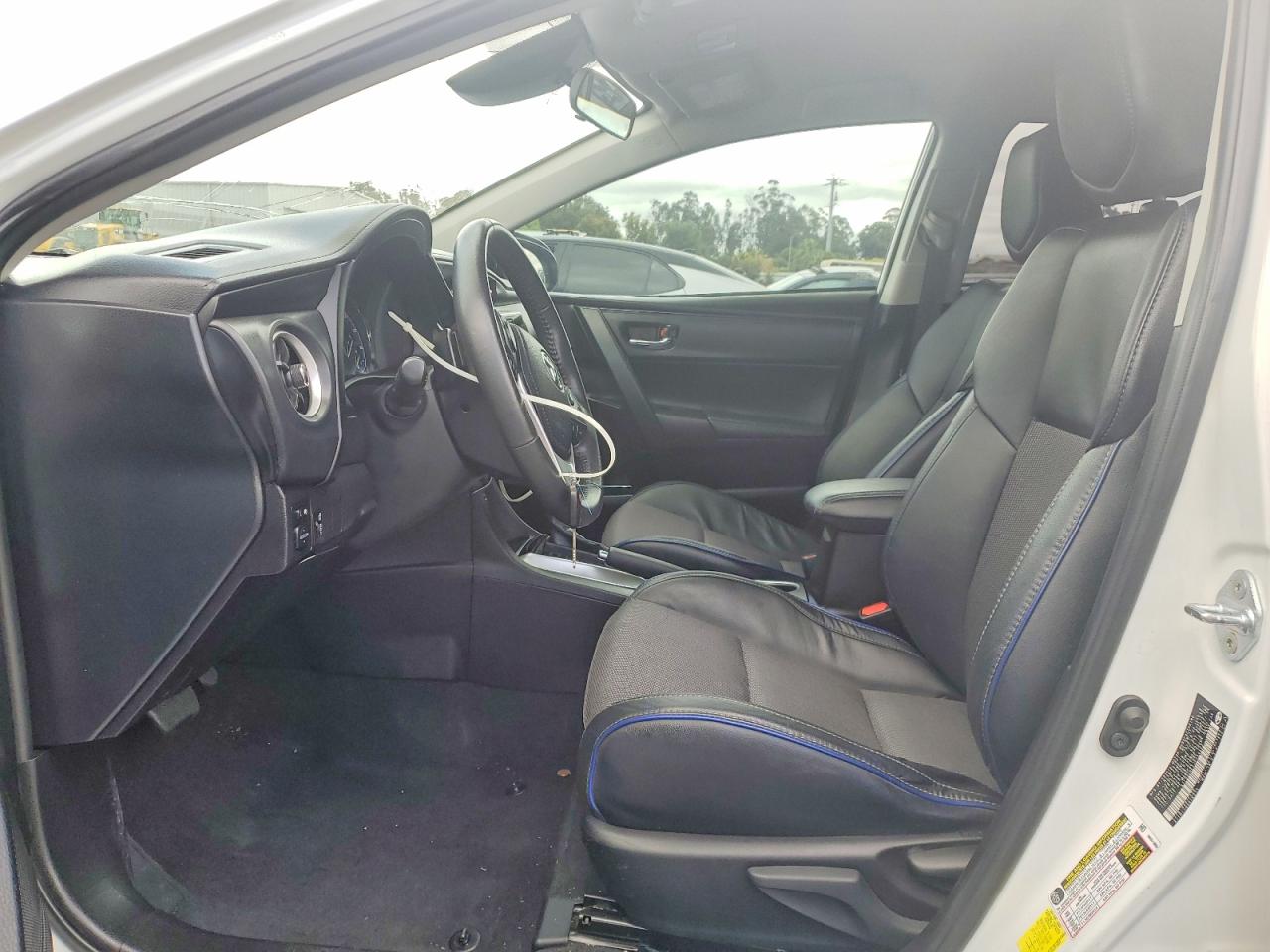 Toyota Corolla Se