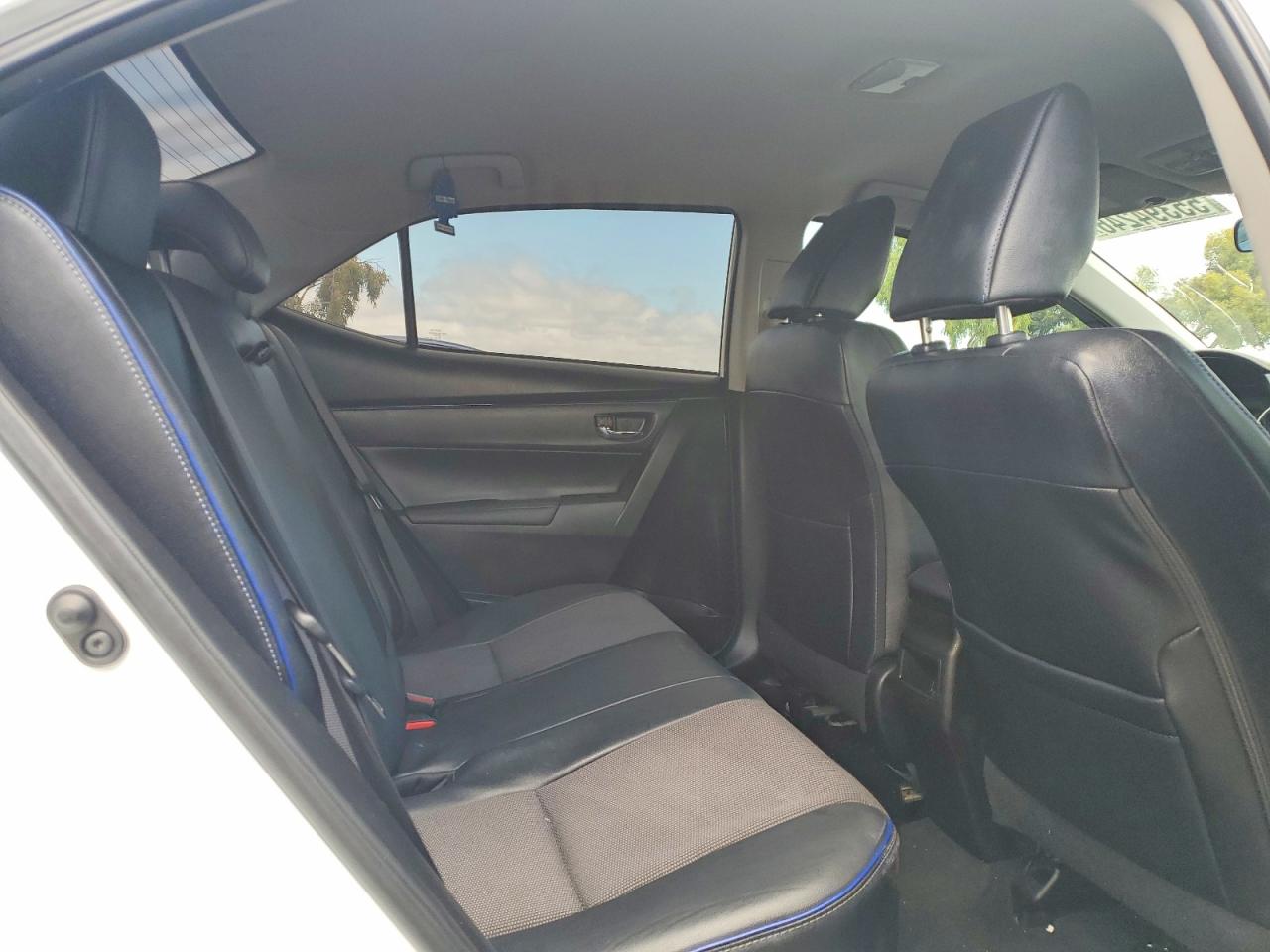 Toyota Corolla Se