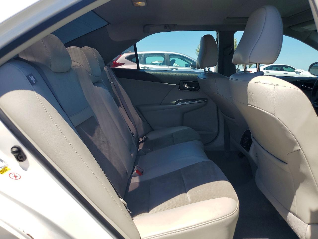 Toyota Camry Xle