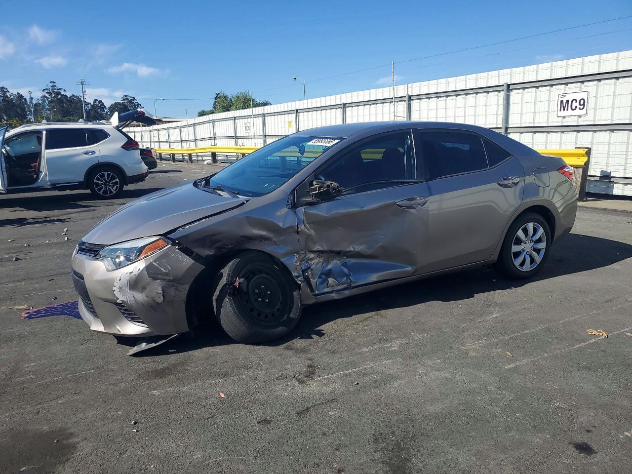 Salvage Toyota Corolla Image