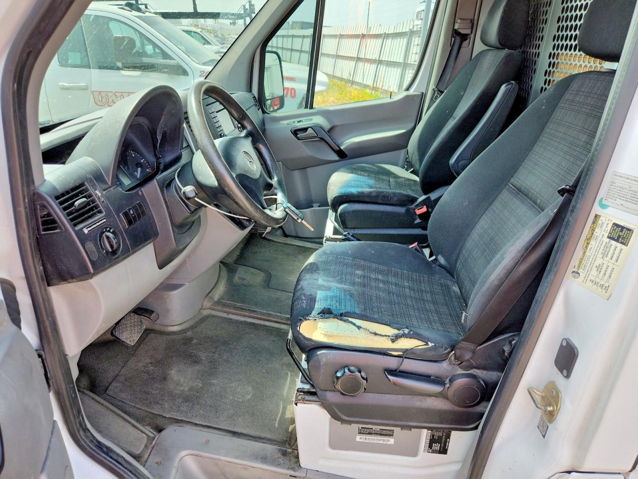 Mercedes-Benz Sprinter 2500