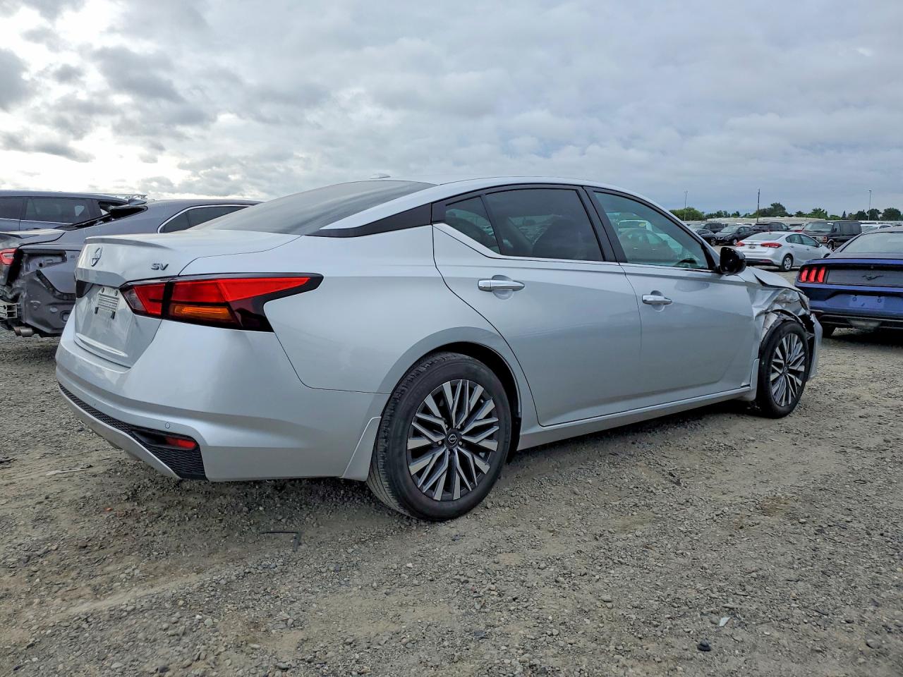 Nissan Altima Sv
