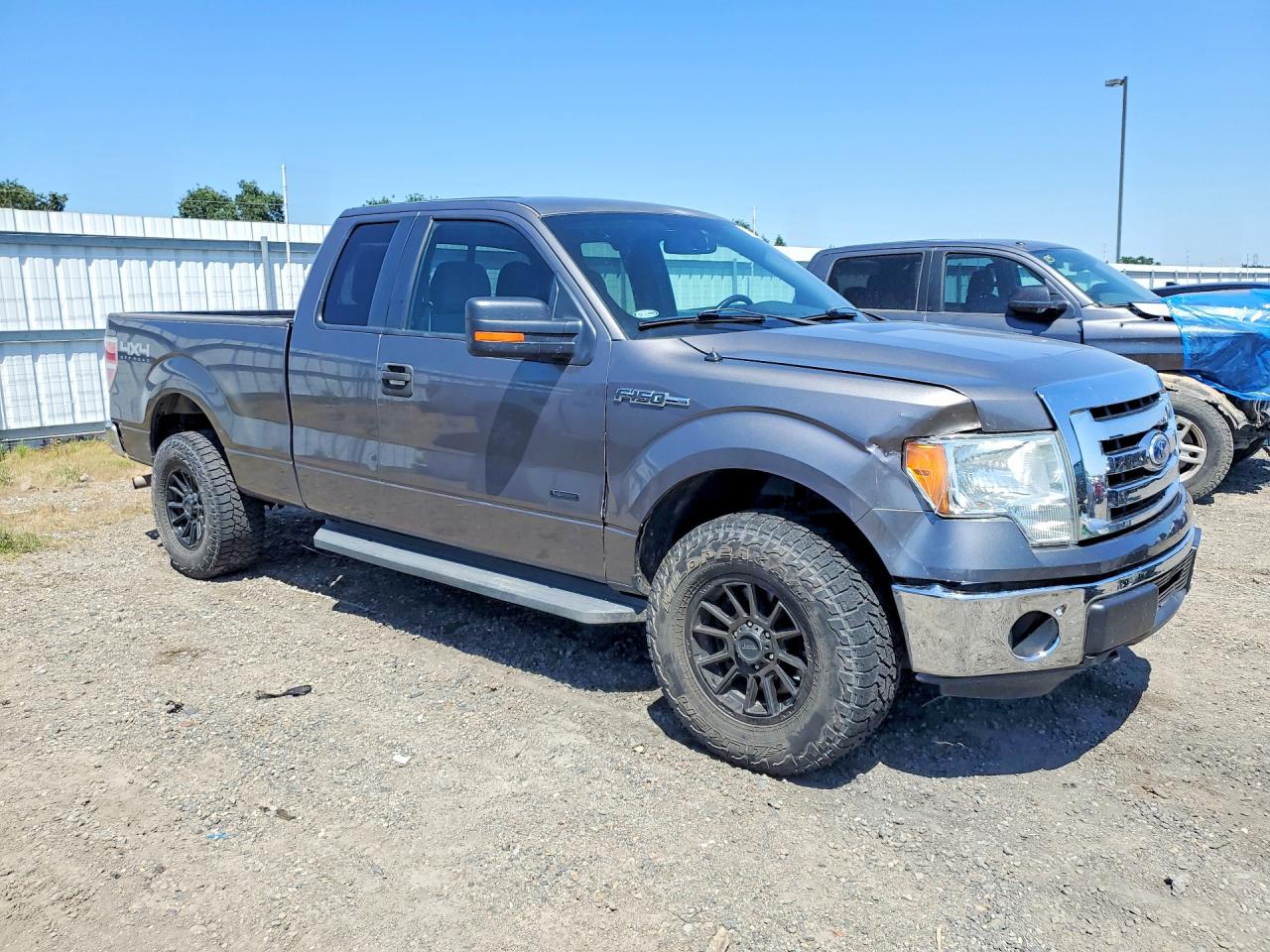 Ford F-150 Super Cab
