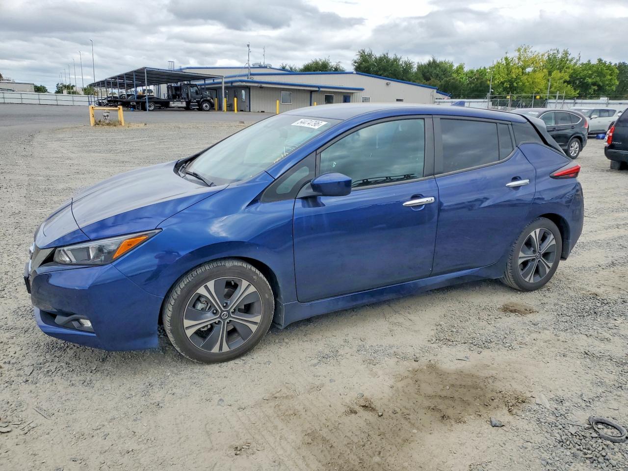 Salvage Nissan LEAF Image