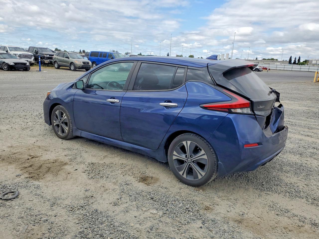 Nissan LEAF Sv