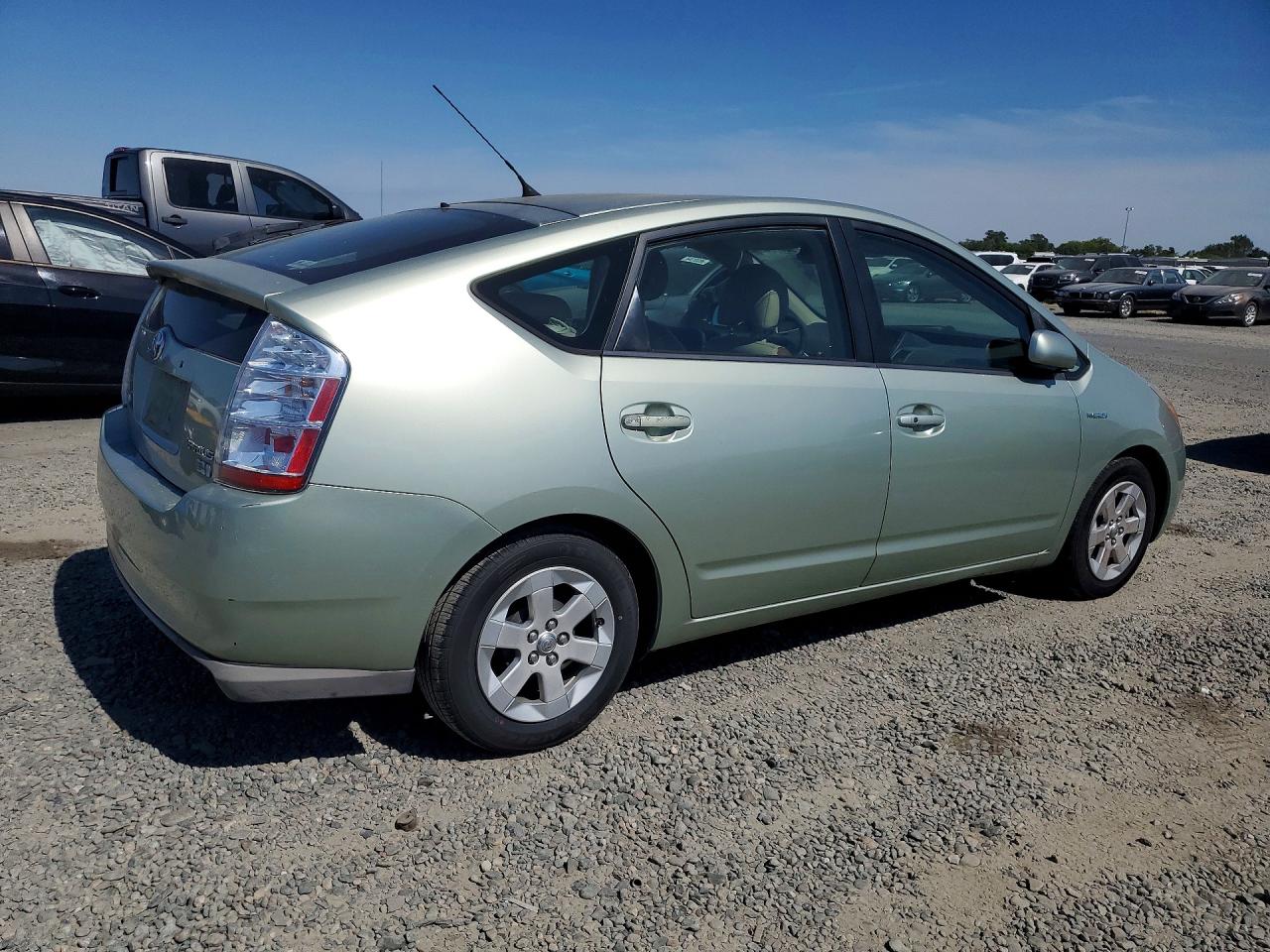 Toyota Prius Base
