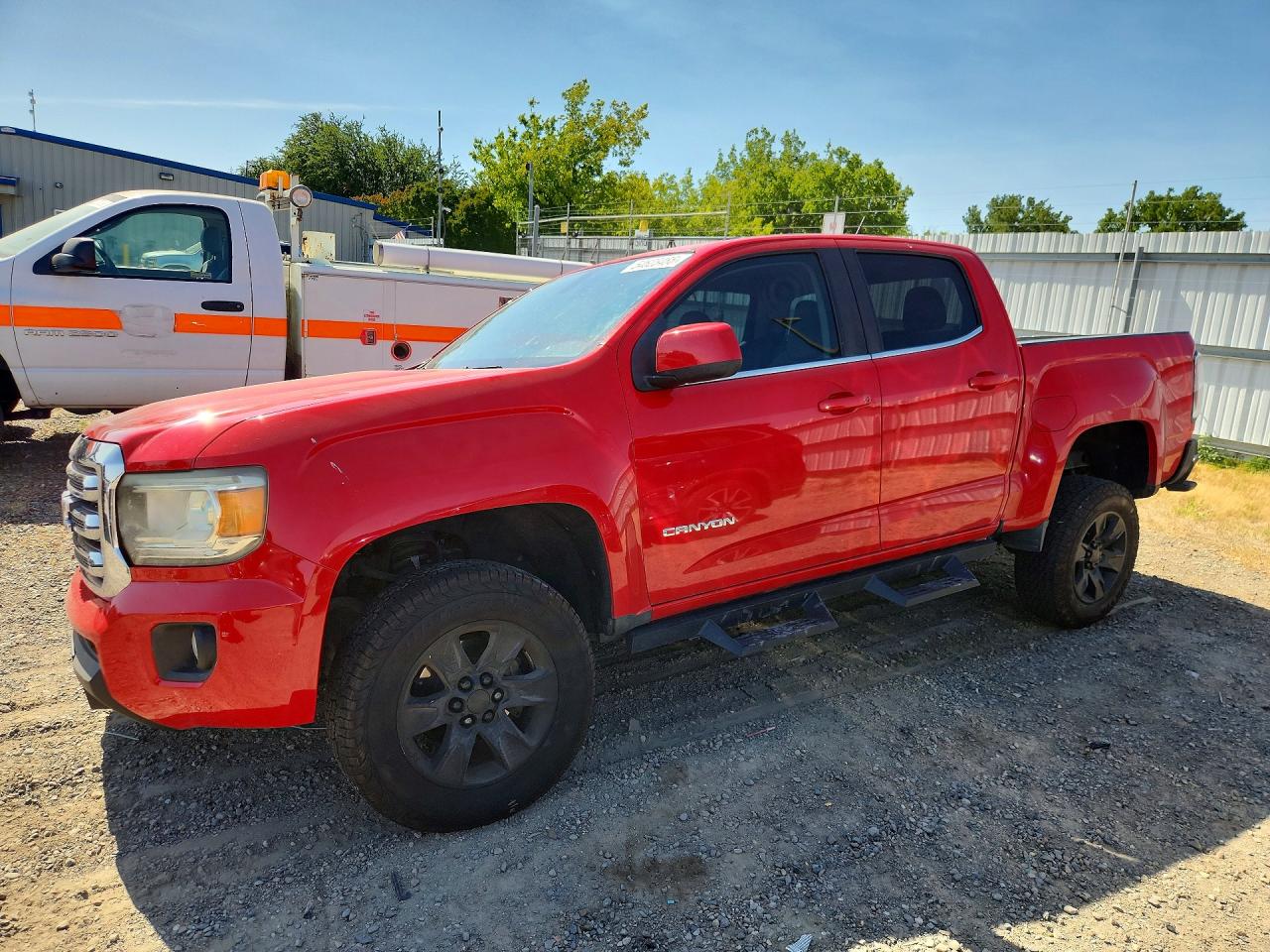 Salvage GMC Canyon Image