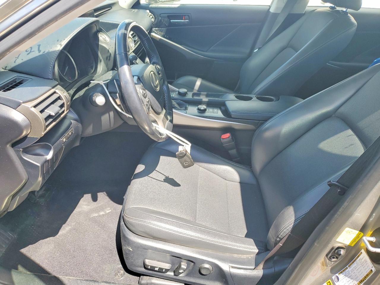 Lexus Is 200t