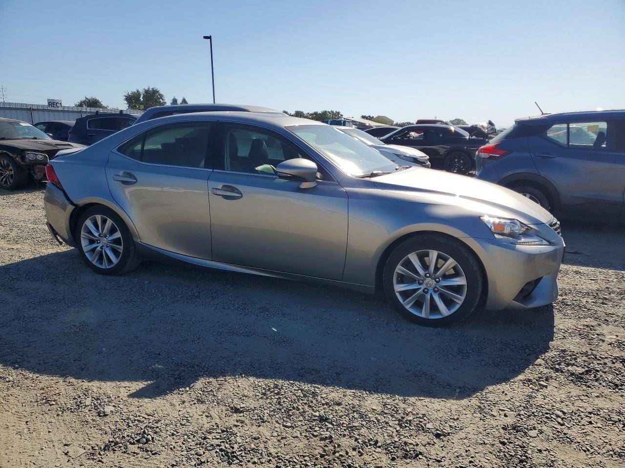 Lexus Is 200t