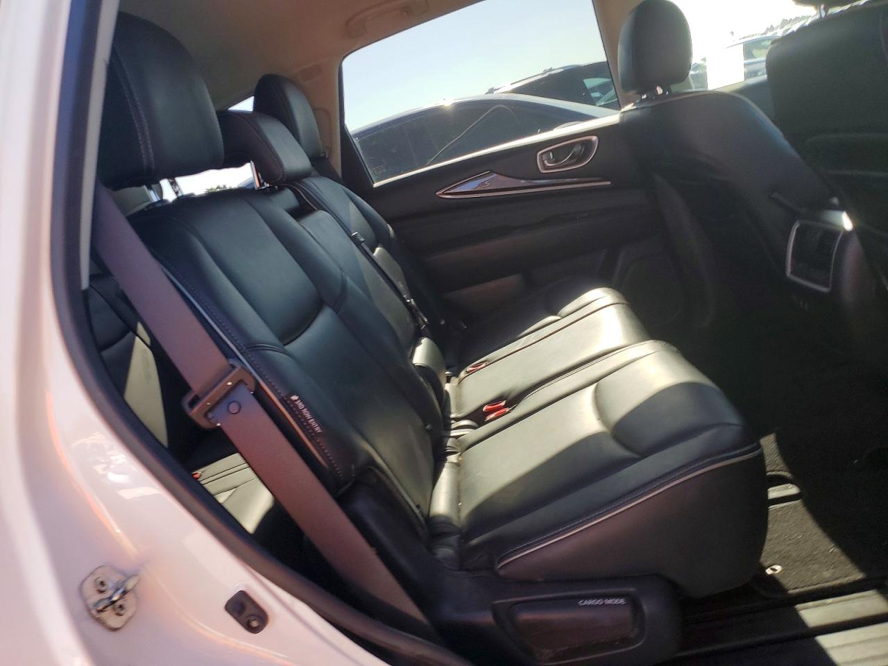 INFINITI Qx Pure