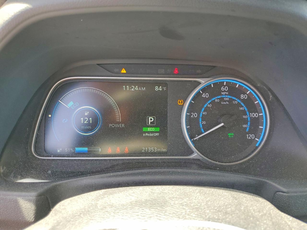 Nissan LEAF Sv Plus