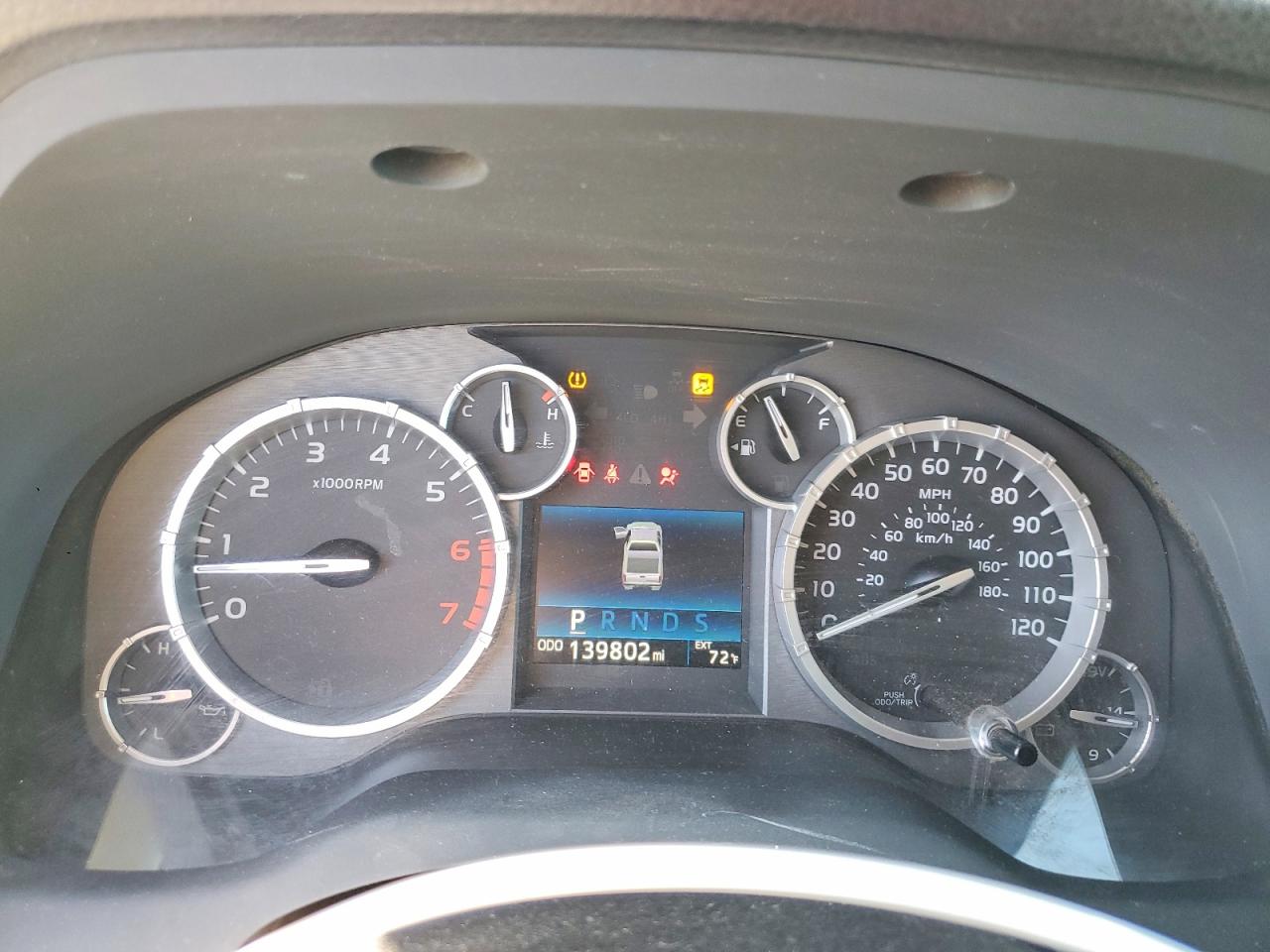 Toyota Tundra Crewmax Sr5