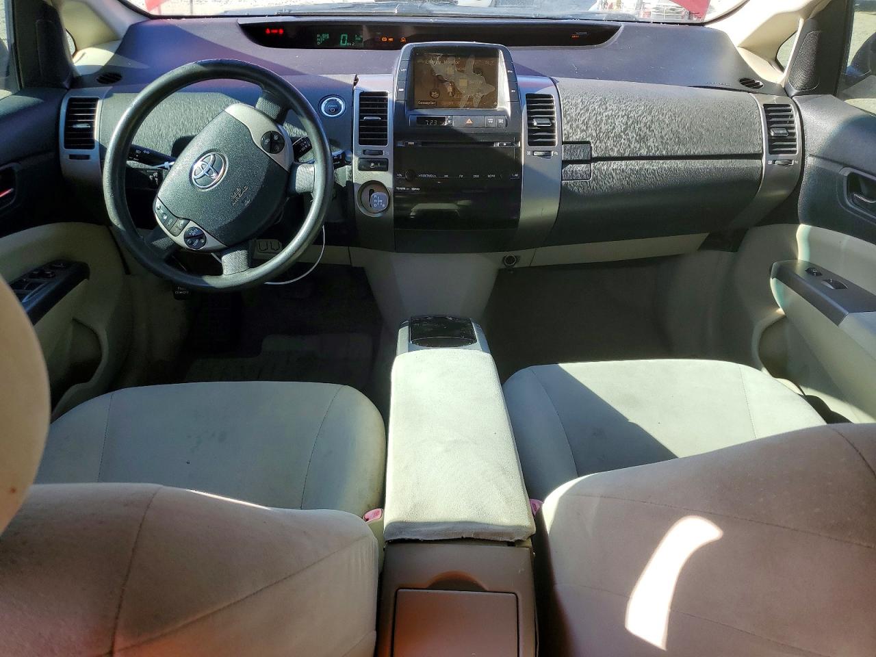 Toyota Prius Base