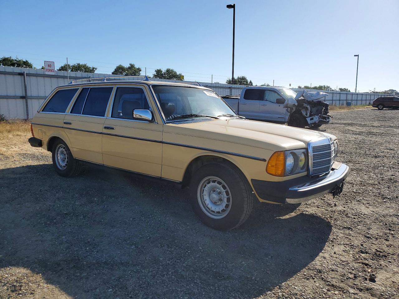 Mercedes-Benz 300-Class Td