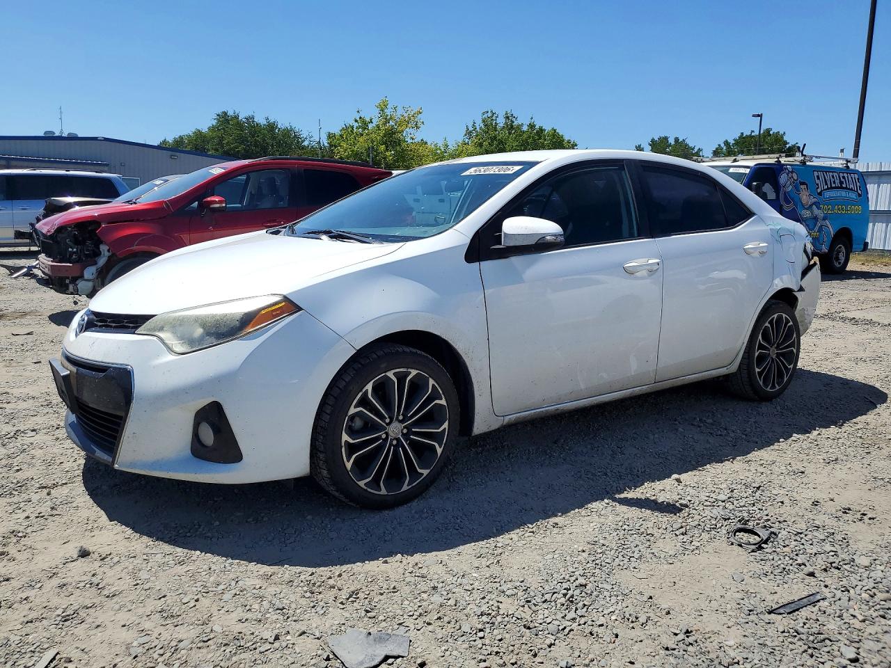 Salvage Toyota Corolla Image