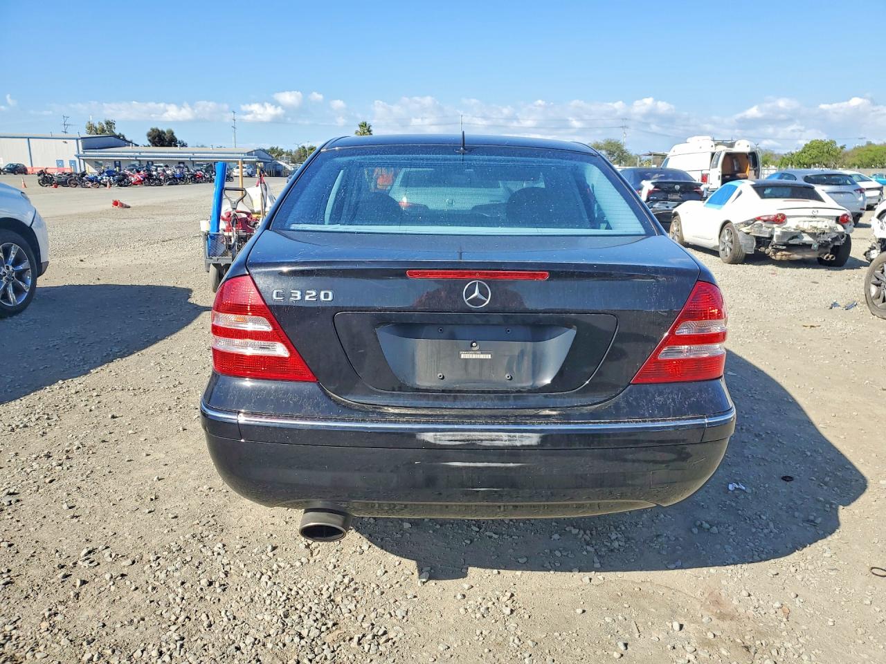 Mercedes-Benz C-Class 320