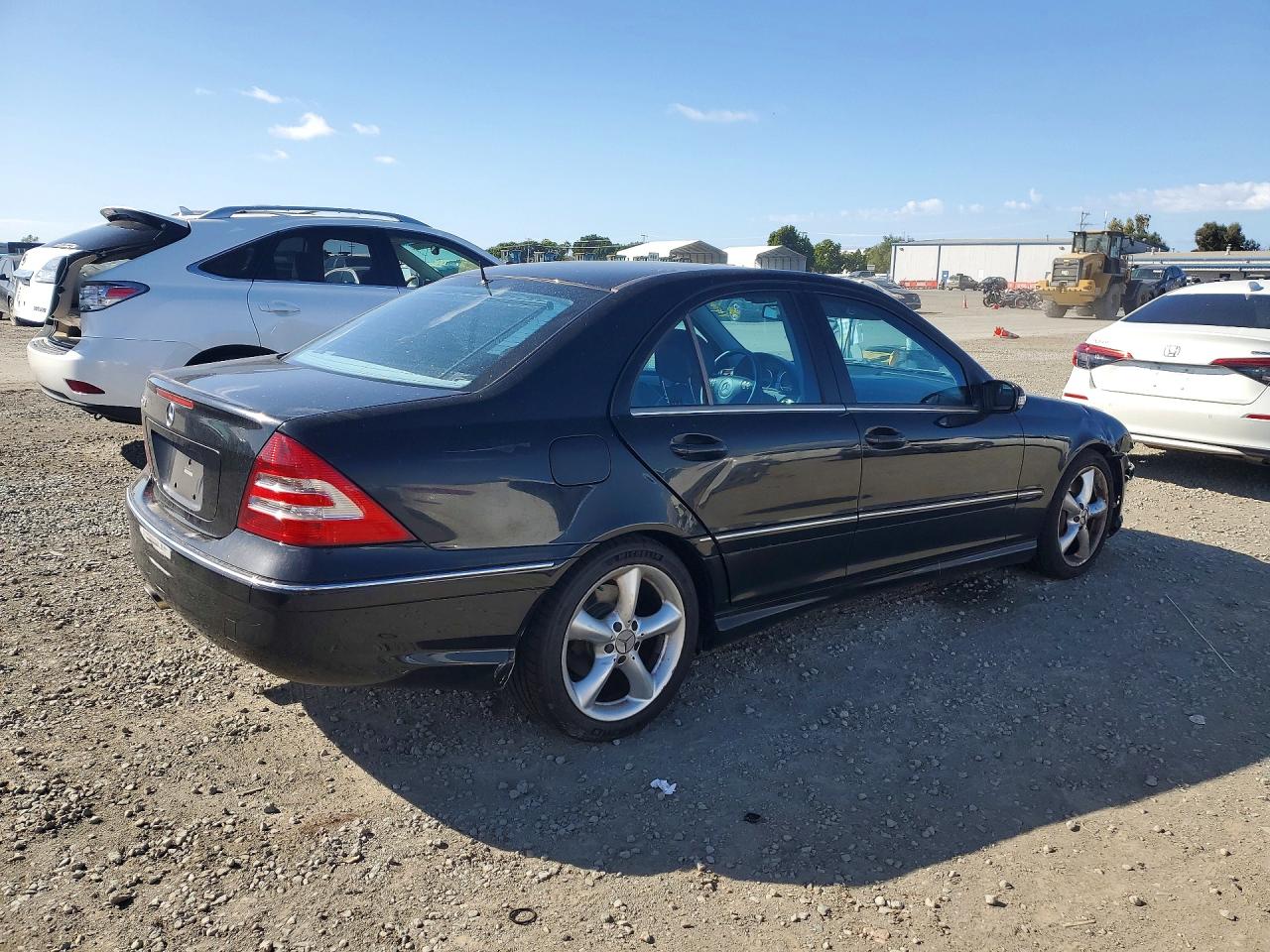 Mercedes-Benz C-Class 320