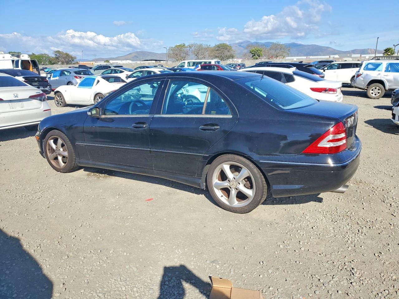 Mercedes-Benz C-Class 320