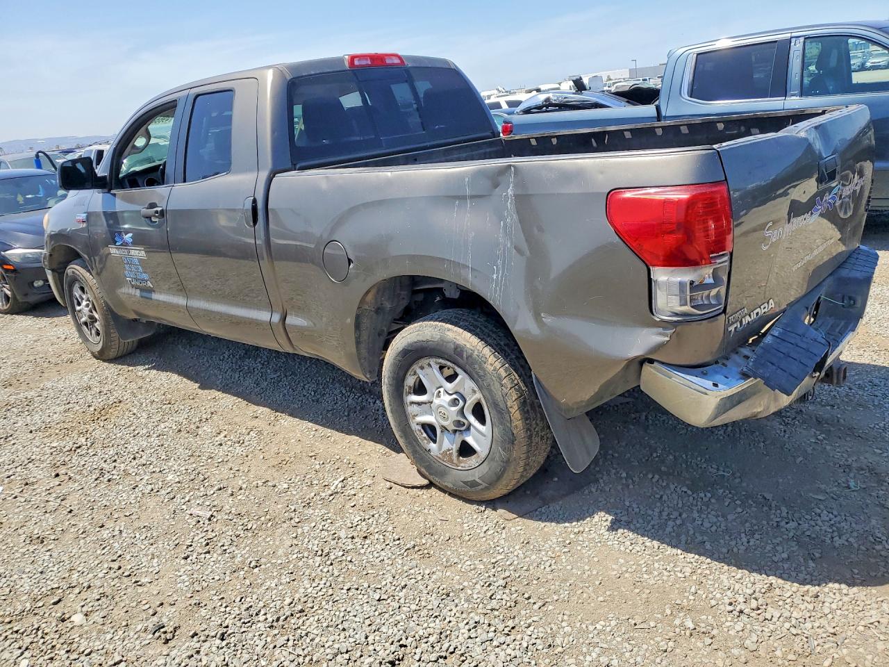 Toyota Tundra Double Cab Sr5