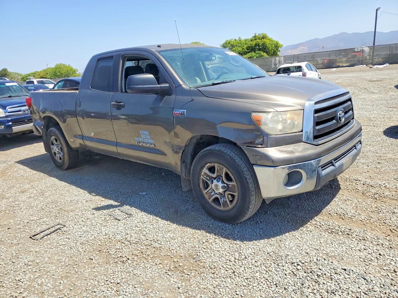 Toyota Tundra Double Cab Sr5
