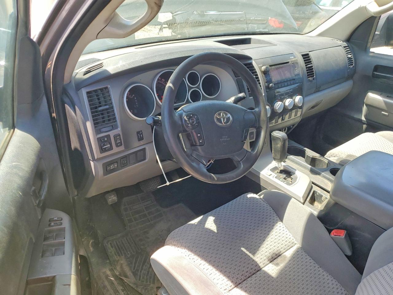 Toyota Tundra Double Cab Sr5