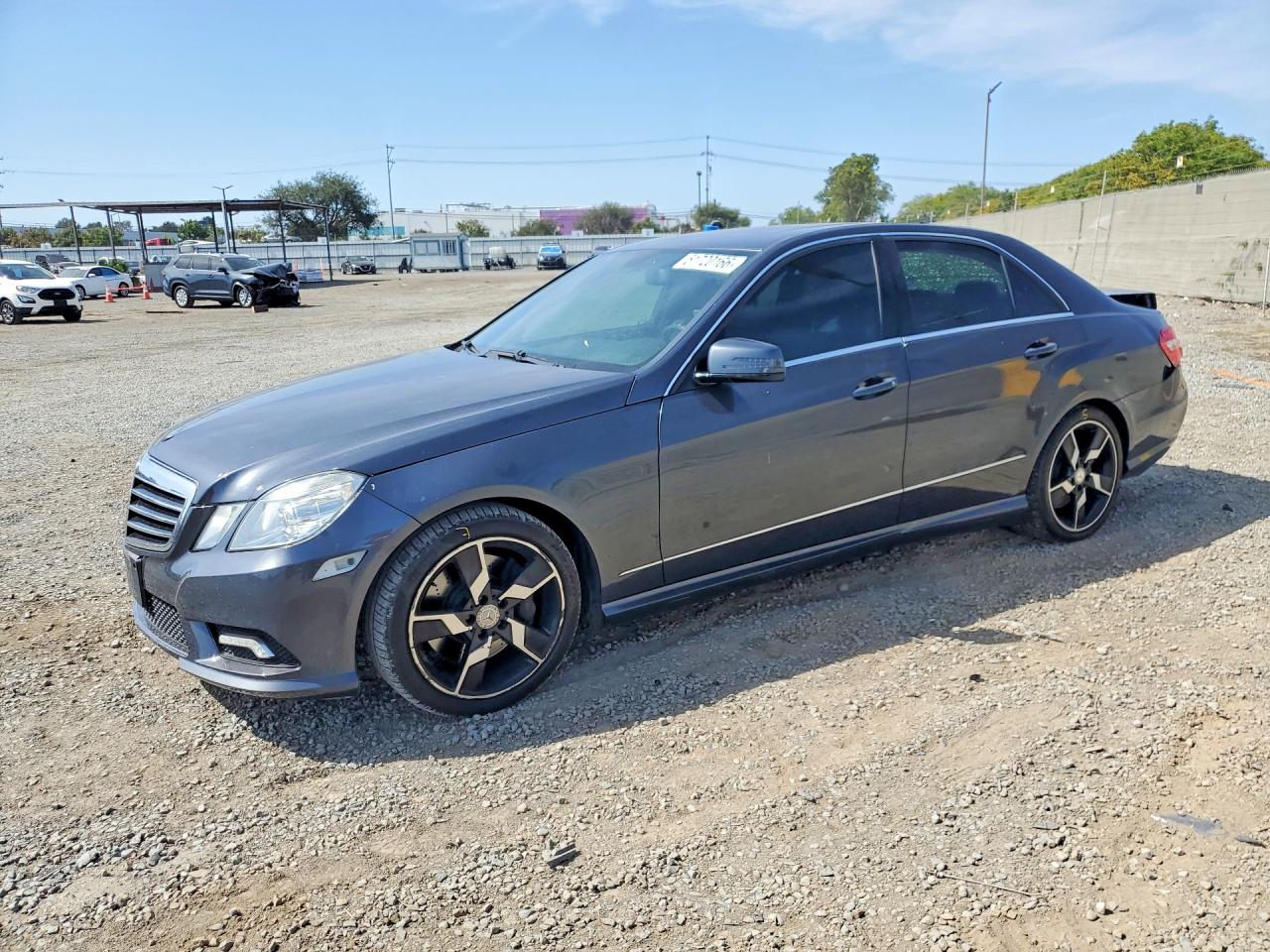 Salvage Mercedes-Benz E-Class Image