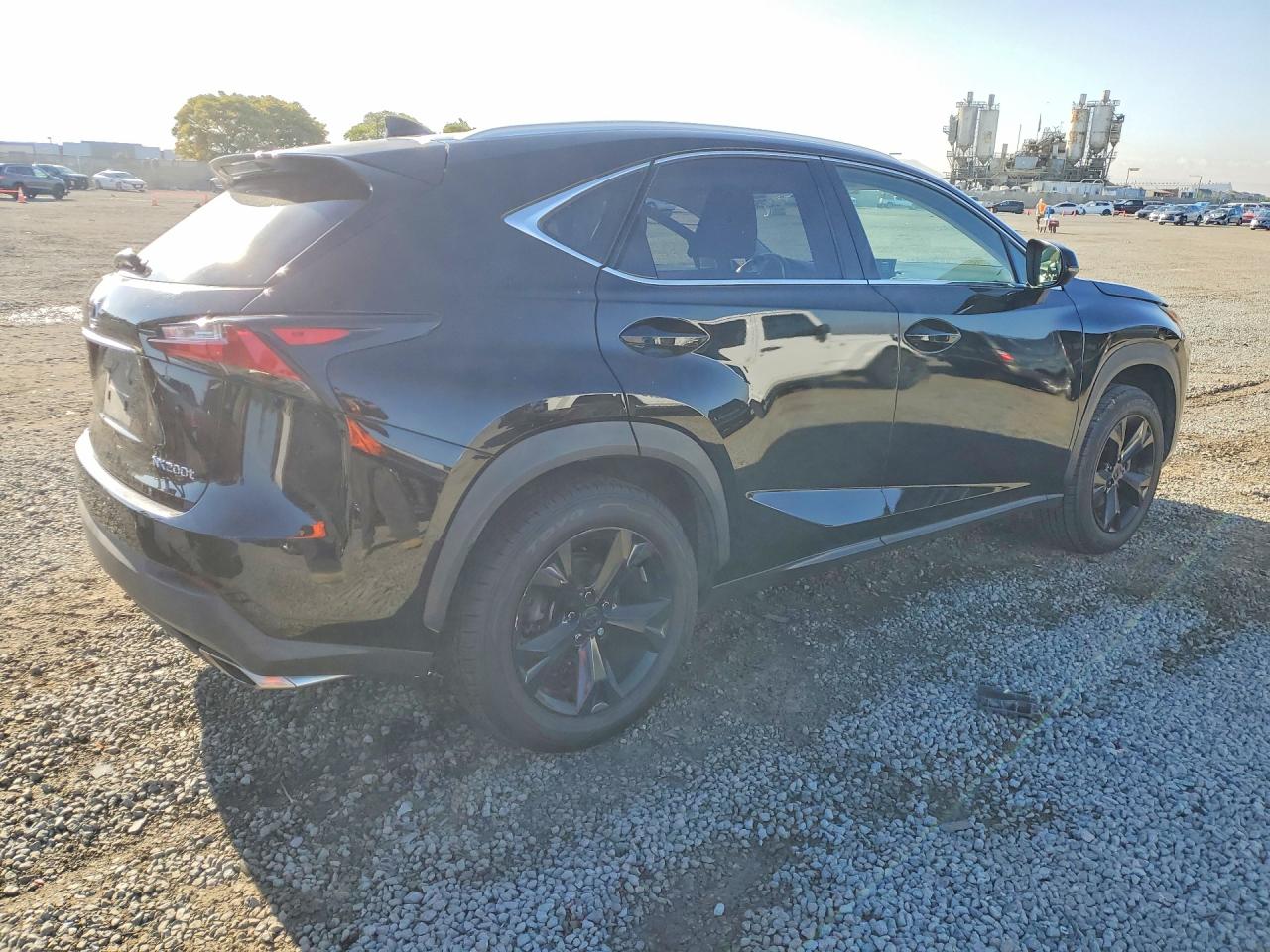 Lexus NX Base
