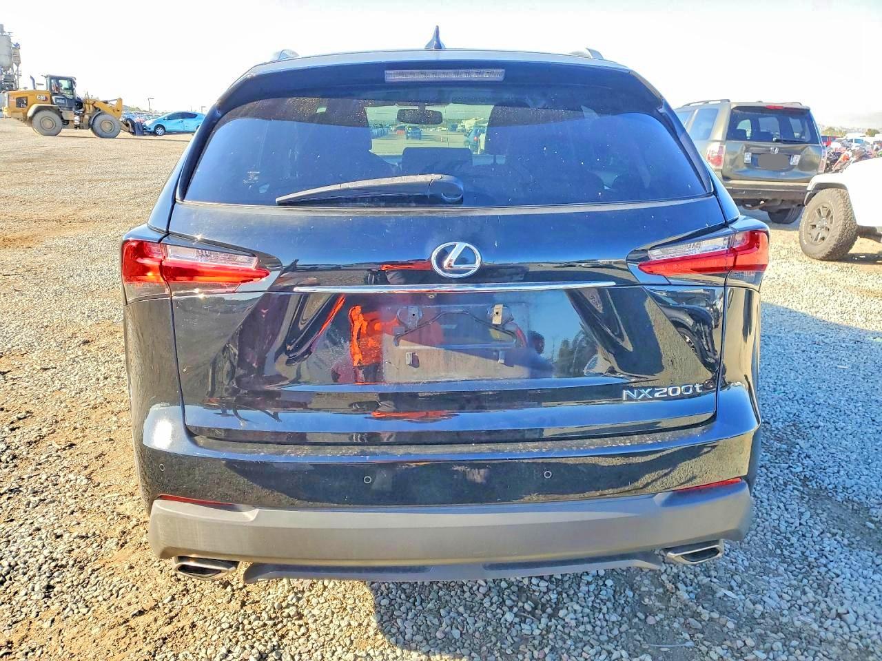 Lexus NX Base