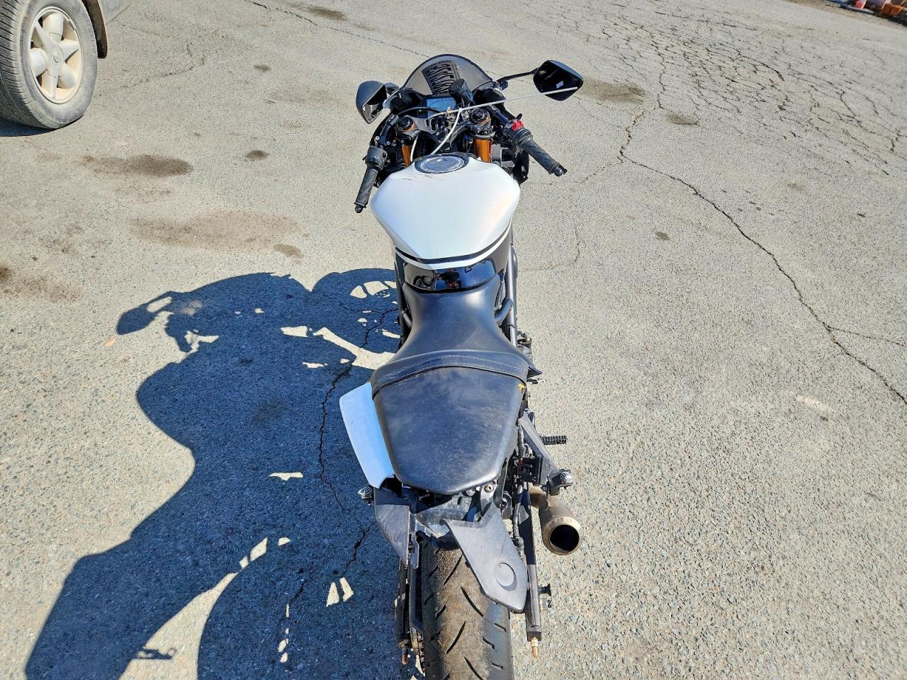 Yamaha Yzf600