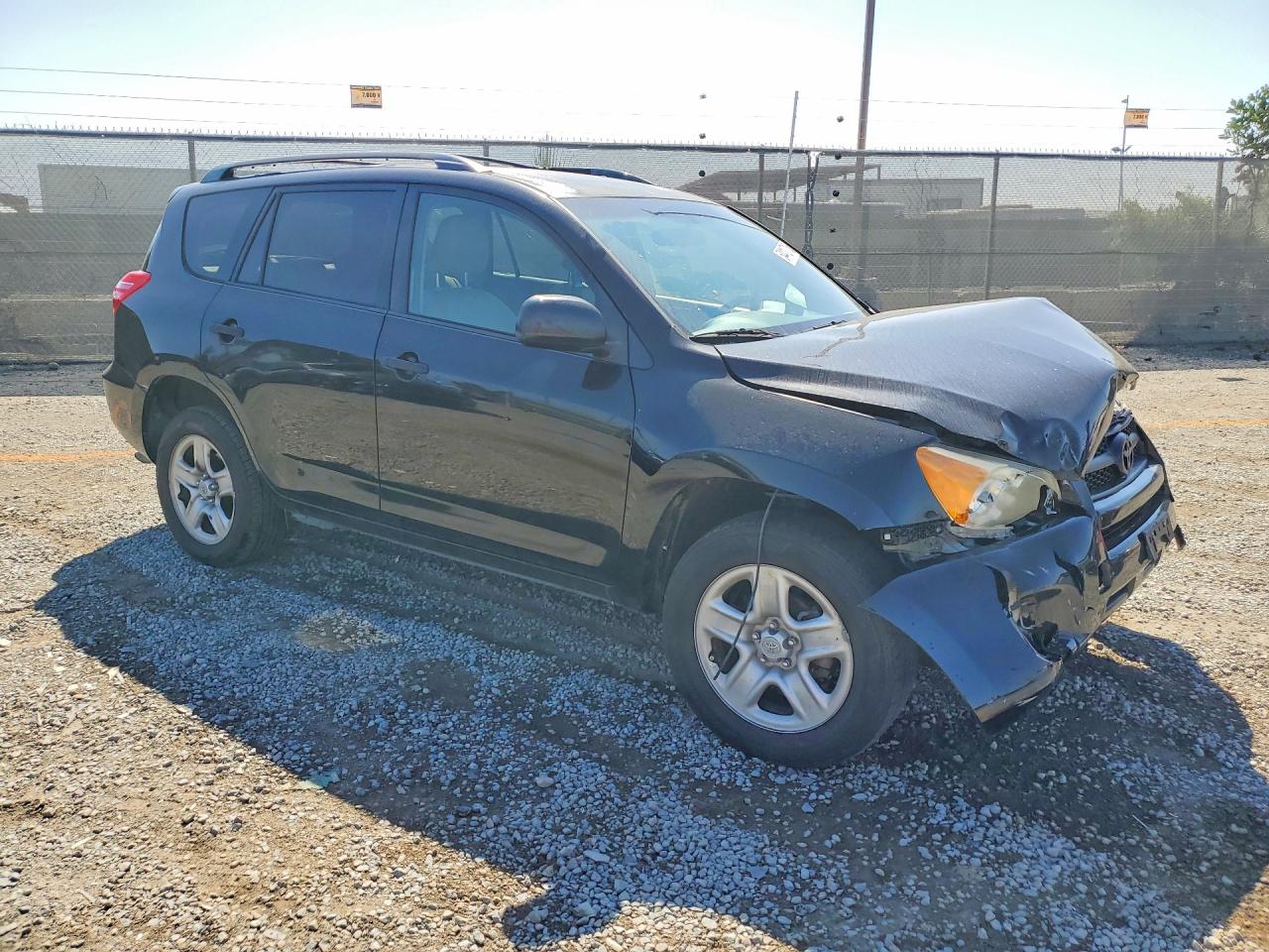 Toyota RAV4 Base