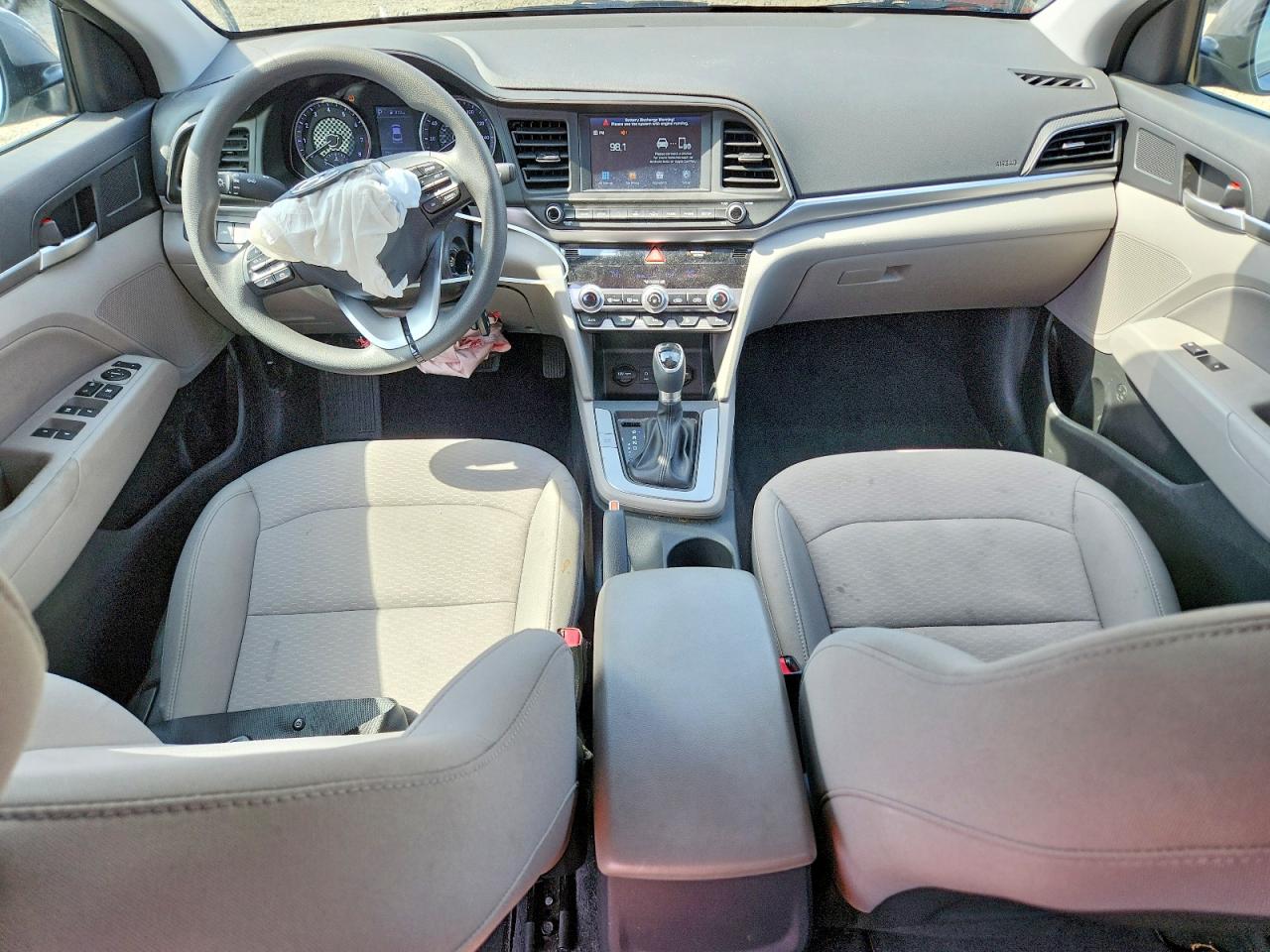 Hyundai ELANTRA Sel