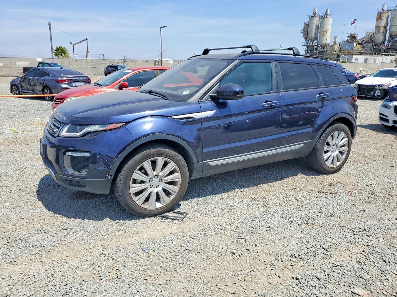Salvage Land Rover Range Rover Image