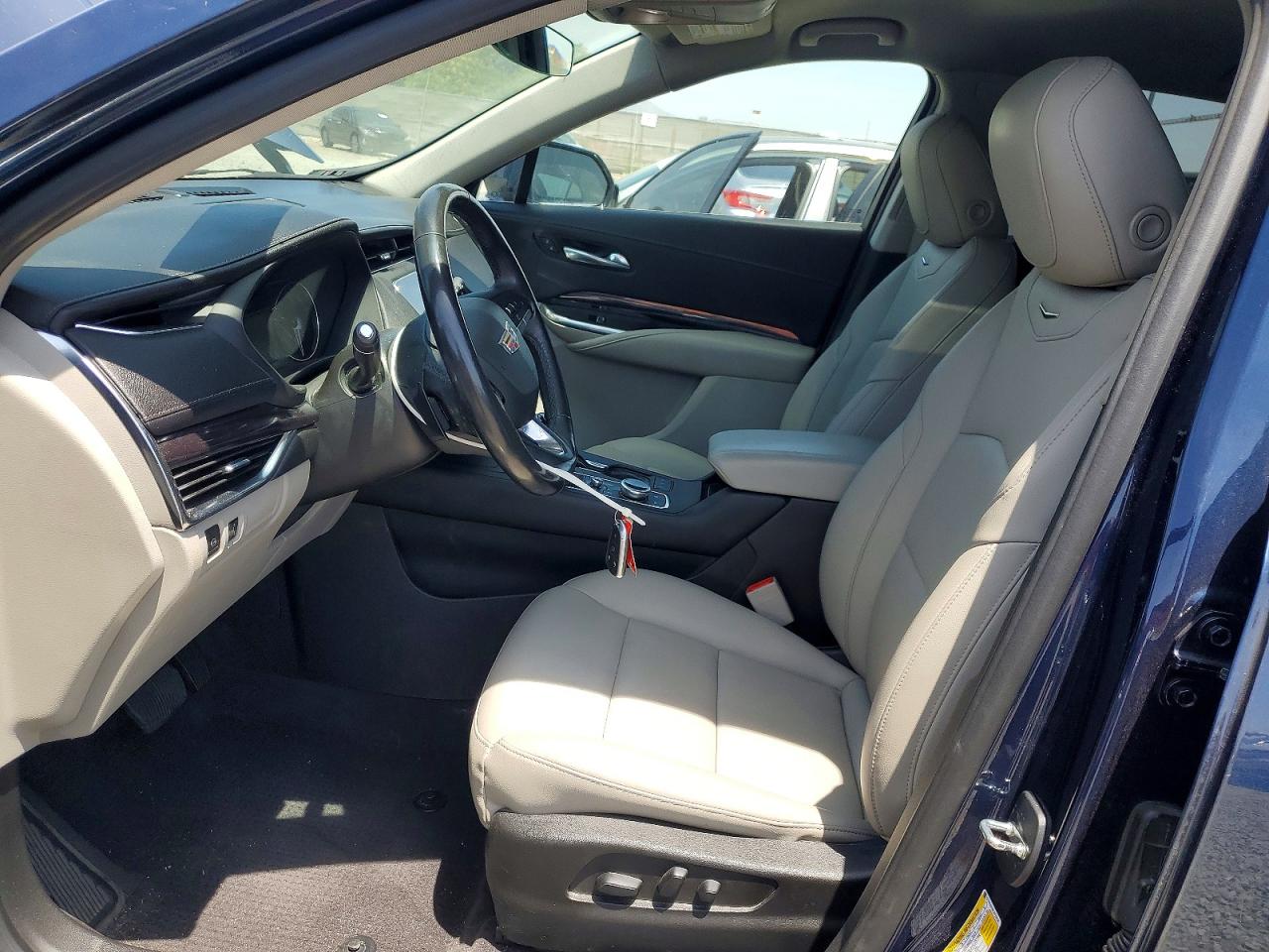 Cadillac XT4 Luxury