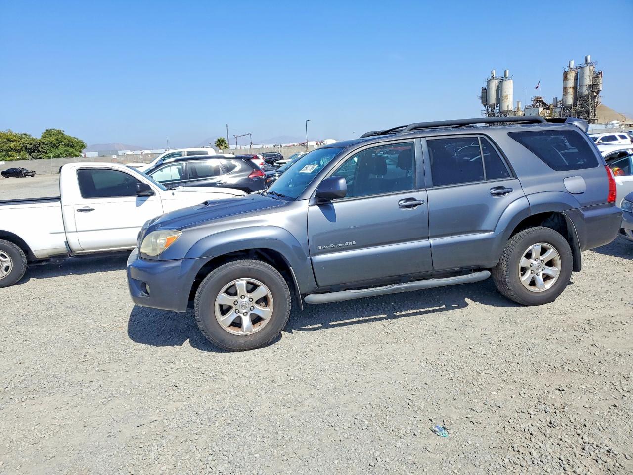Salvage Toyota 4Runner Image