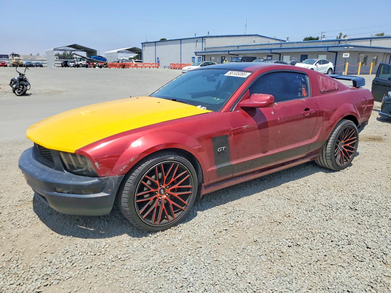Salvage Ford Mustang Image