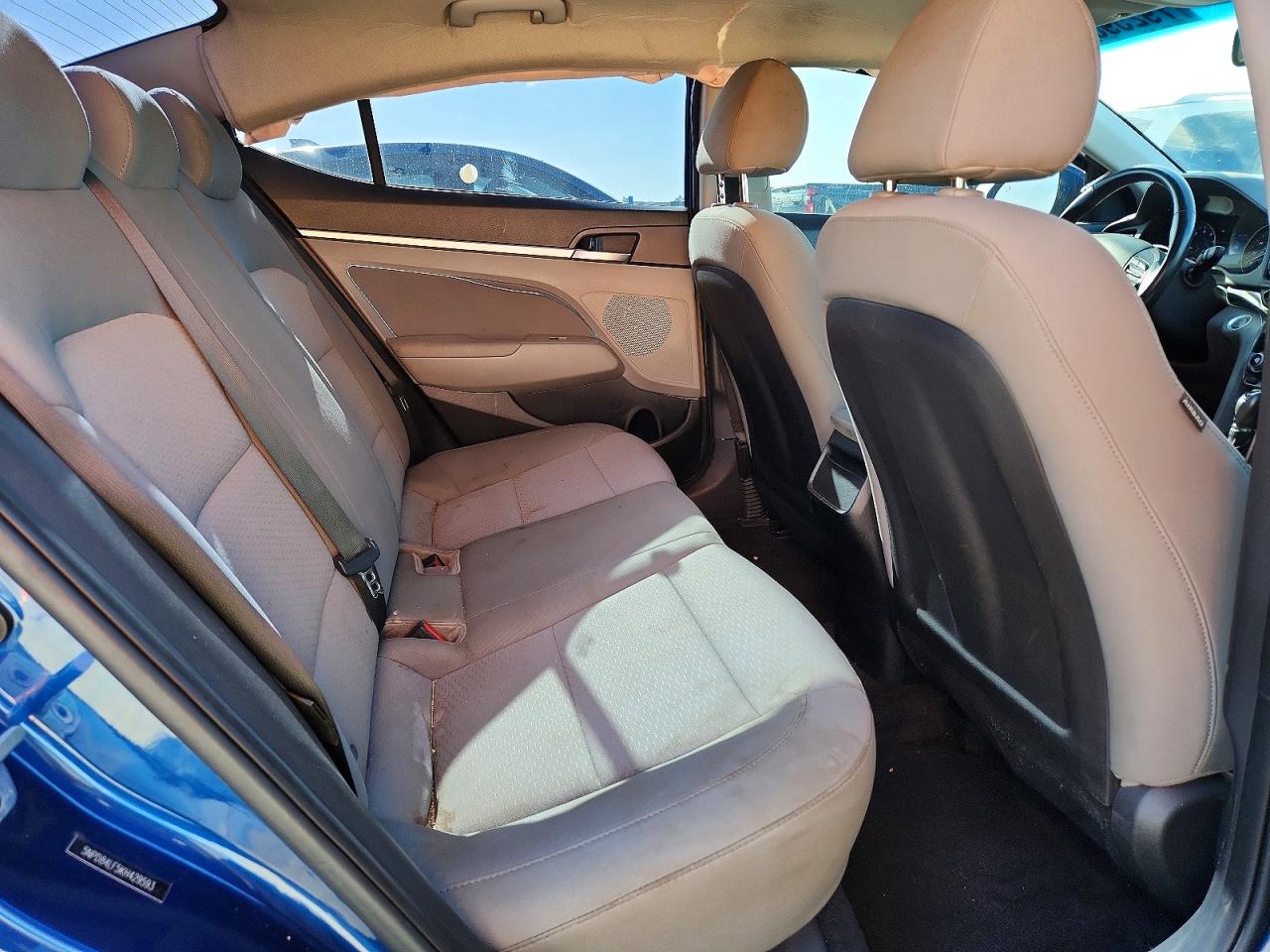 Hyundai ELANTRA Value Edition