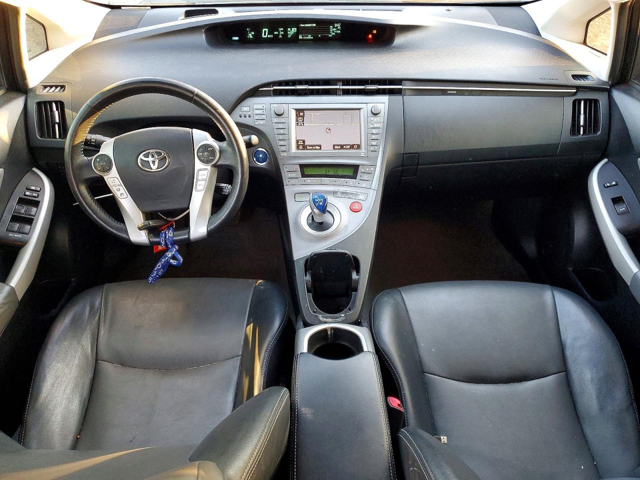 Toyota Prius Five