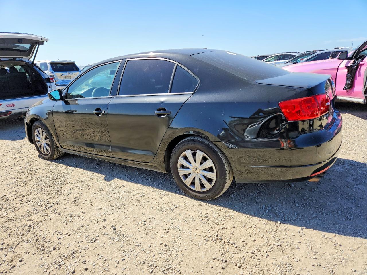 Volkswagen Jetta Base