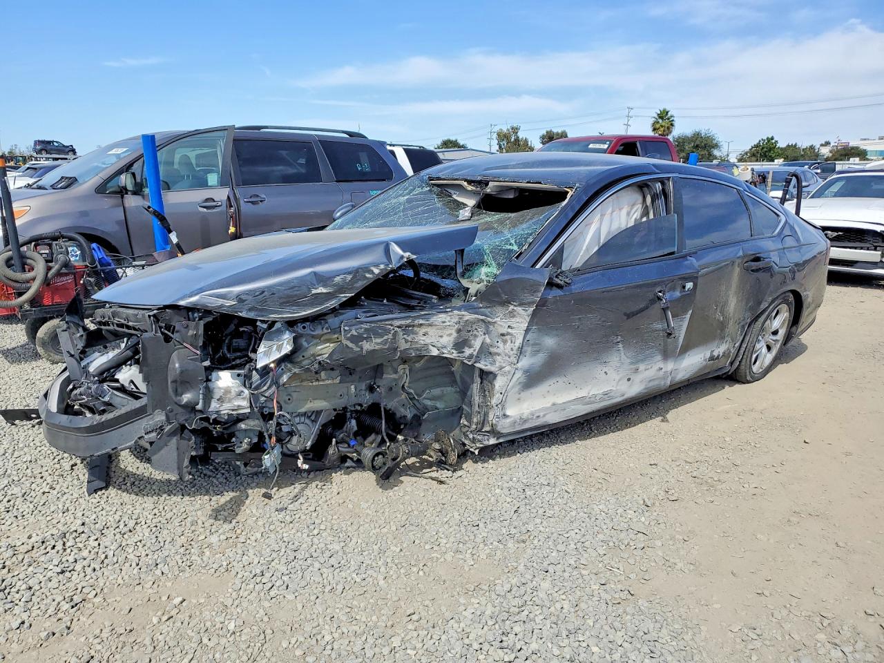 Salvage Honda Accord Image