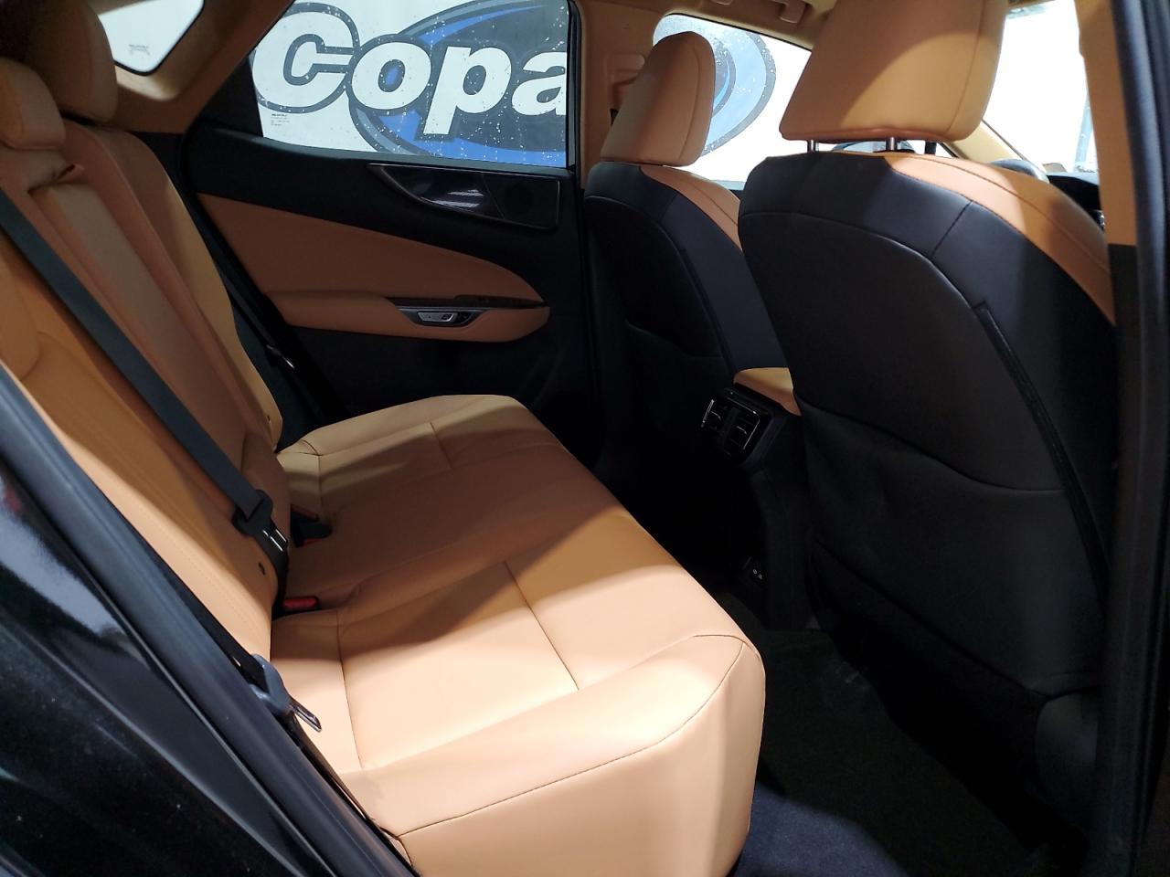 Lexus NX Base