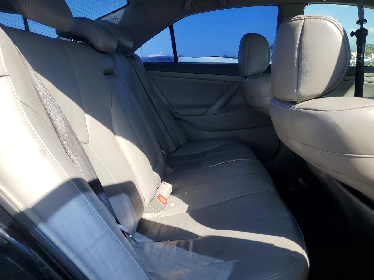 Toyota Camry Hybrid